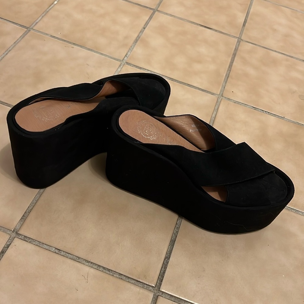 Jeffrey Campbell size 10 wedges. Never worn!